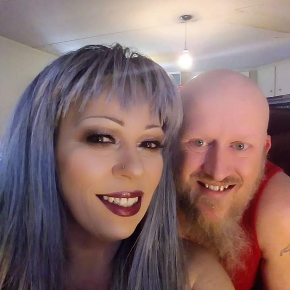 Meet your Posher, April & Mike